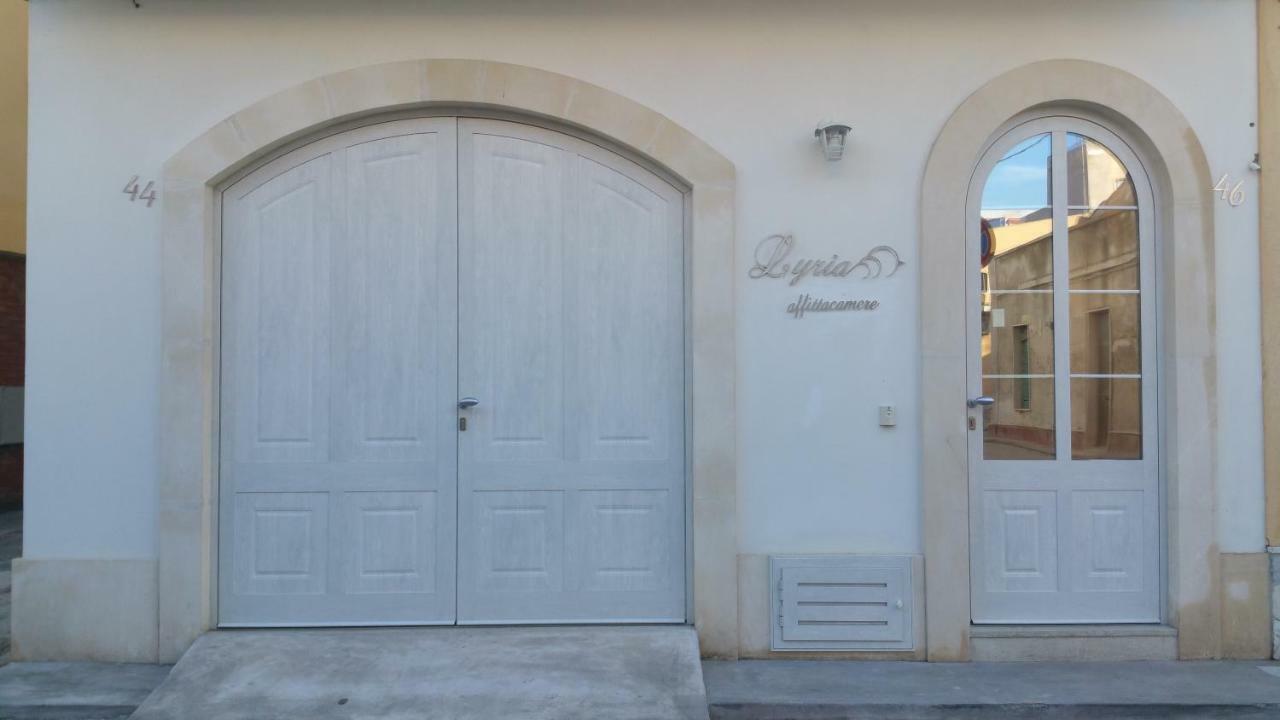Lyria Hotel Marzamemi Exterior photo